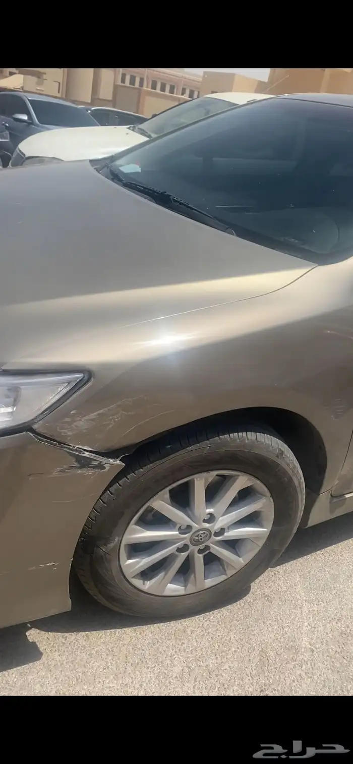 للبيع كامري 2013 فل كامل GLX 19