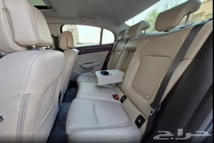 رينو ميجان اعلى فئة 2023 كالجديدة ممشى قليل 13