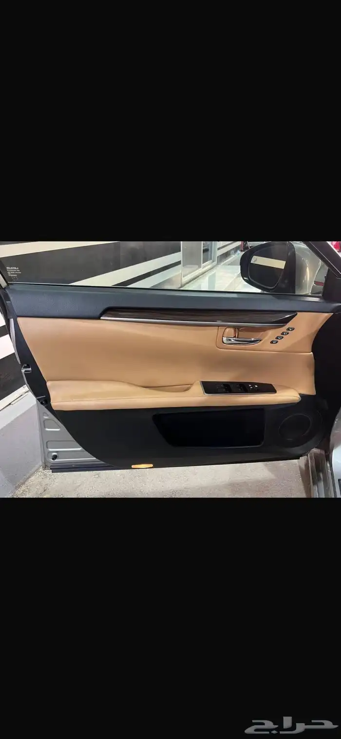 لكزز للبيع 27