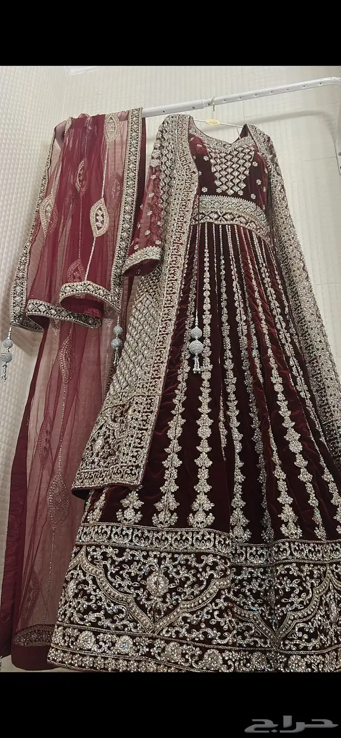 لبس هندي للايجار وبيع يوجد شحن 2