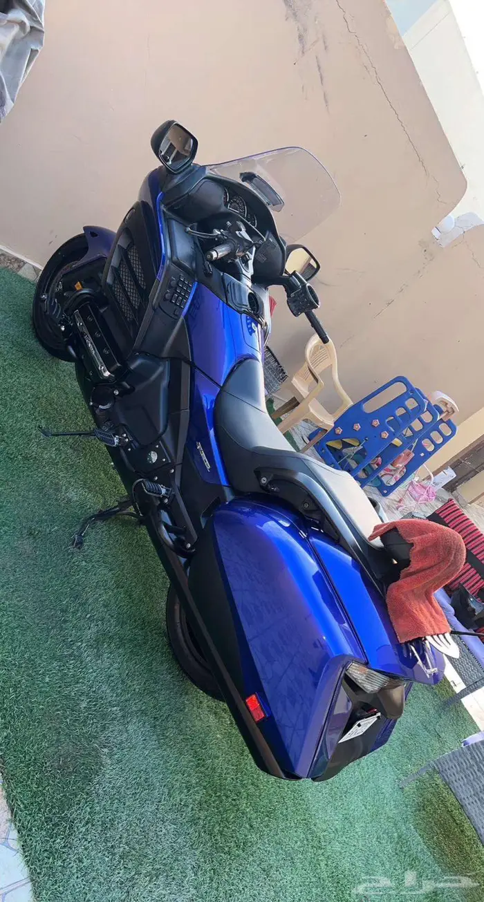 للبيع دراجه قولد F6B 2