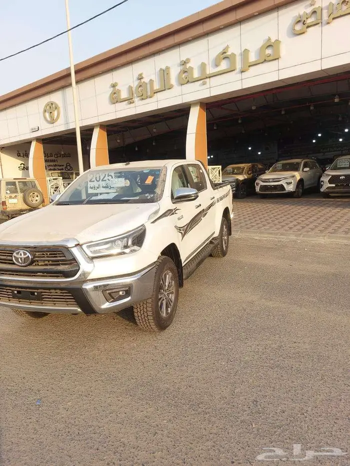 هايلوكس غمارتين بنزين دبل اتوماتيك S-GLX 0