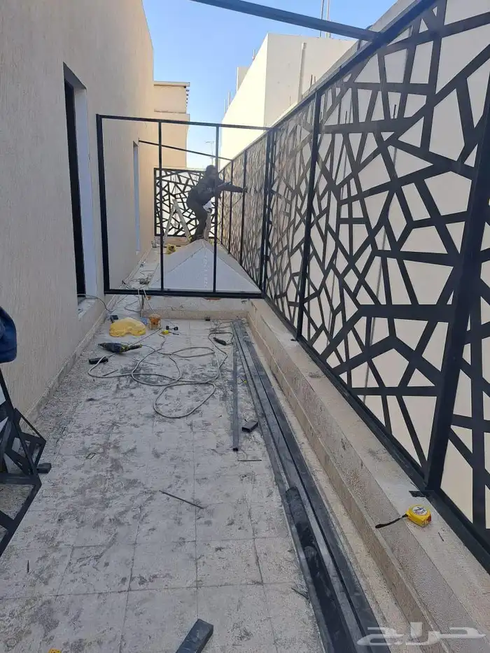 سندويش بنل مظلات وسواتر قرميد خيام ملكي مستودعات 4