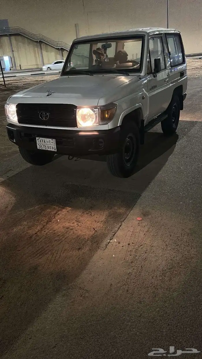 ربع 2011 بوليسي للبيع او للبدل 9