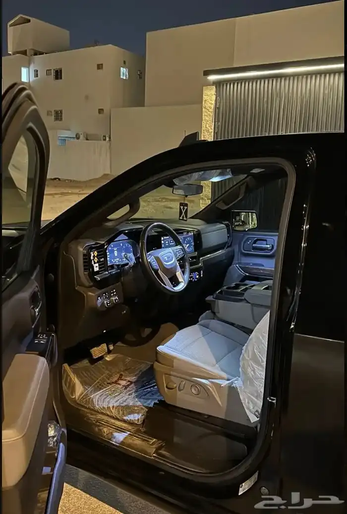 سييرا 2023 اسود قير علاق SLE وارد الجميح 9