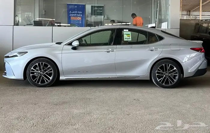 كامري قراندي خليجي 2025 اقل سعر لدى الفريدي 1