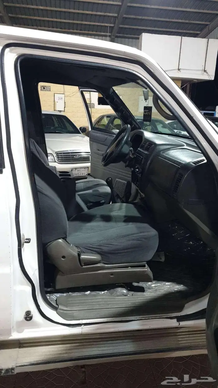 نيسان باترول ربع مديل 2000 - الخرج 2