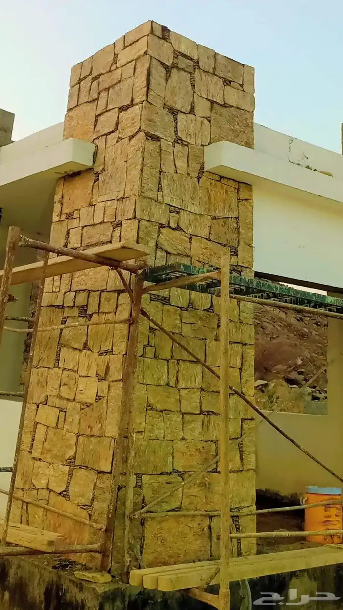اسلام عليكم مقاول حجر كبير وتلبيس في جميع منطق عسير 1