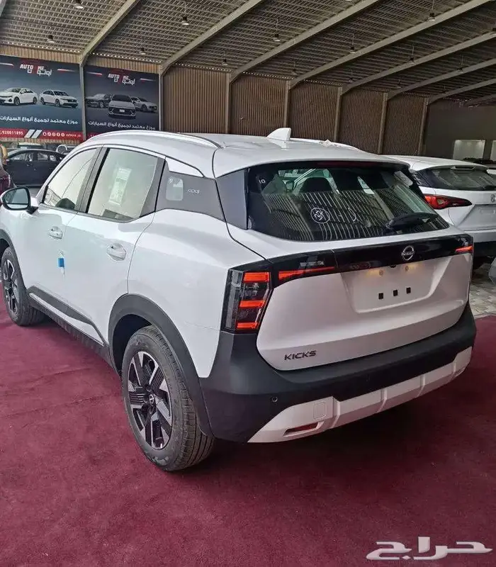 نيسان كيكس 2025 بافضل الاسعار 10