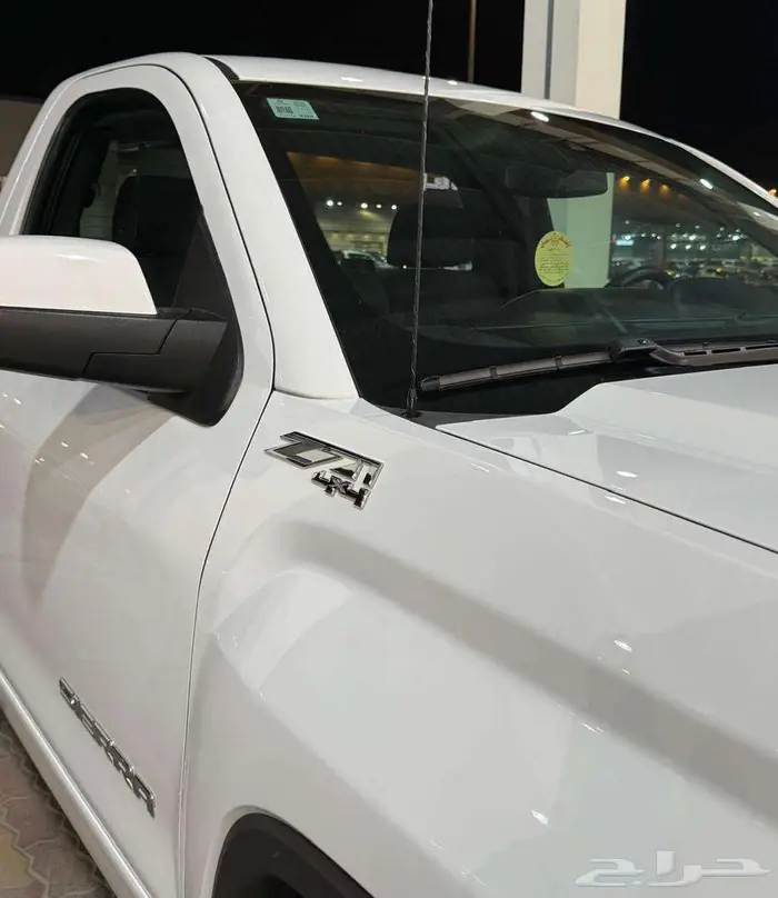 للبيع جمس سييرا 2018 فل كامل فئة Z71 سعودي ( عداد قليل ) 10