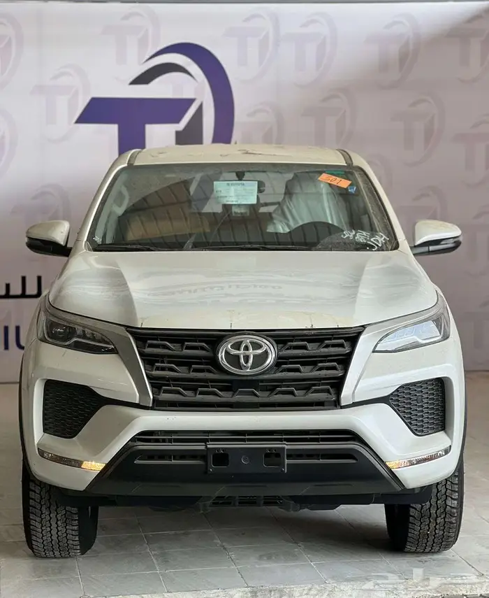 تويوتا فورتشنر GX2 بدون دبل بنزين 2025 0