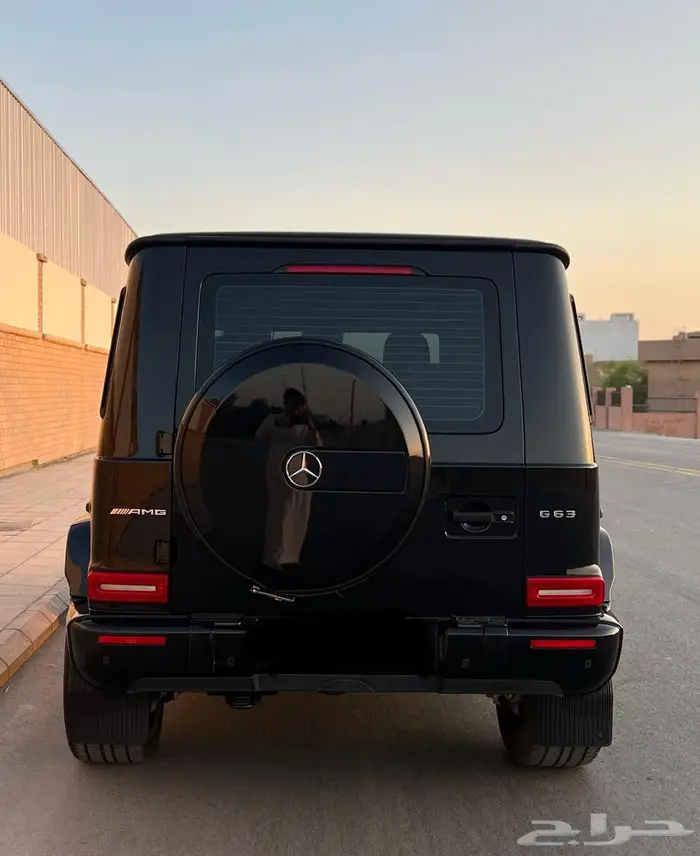 مرسيدس جي كلاس مخزن بحاله ممتازة 9