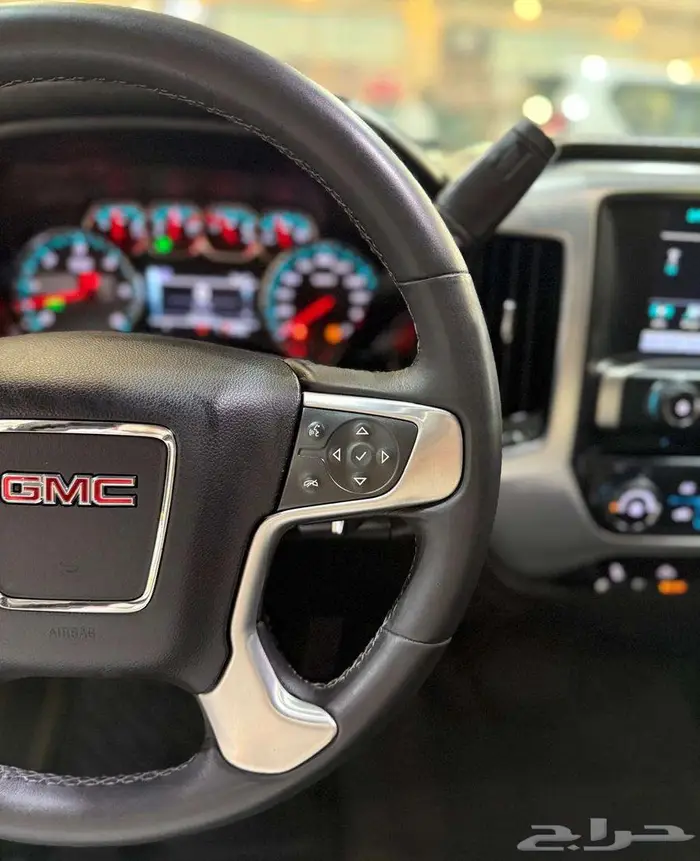 للبيع جمس سييرا 2018 فل كامل فئة Z71 سعودي ( عداد قليل ) 25