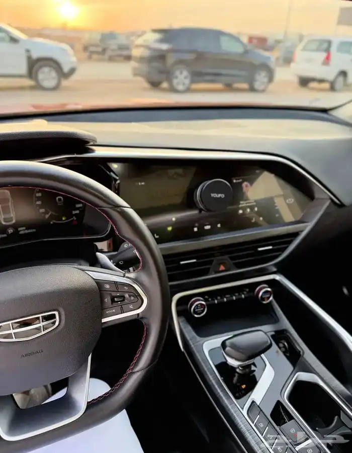 جيلي توجيلا 2022 - فل كامل عداد 48 الف كيلو فقط 14