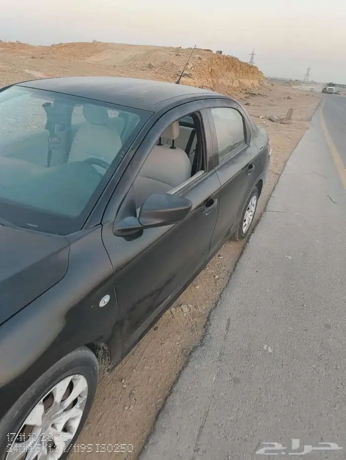 بيجو 301 للبيع موديل 2016 3