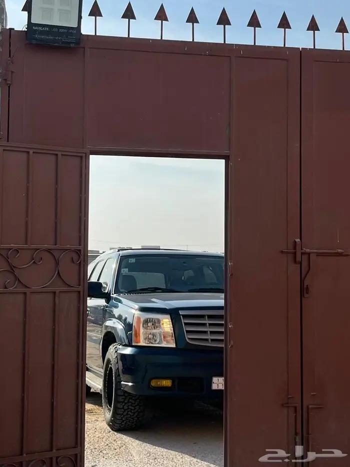 كاديلاك اسكاليد 2005 فل كامل 2