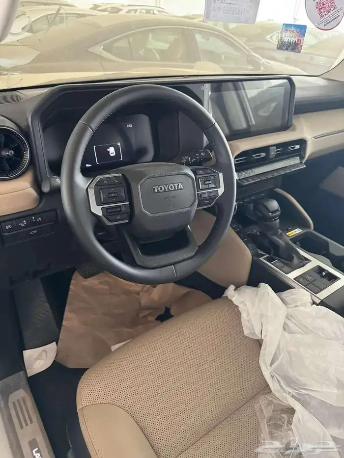 تويوتا برادو TXL3 بنزين موديل 2025 5