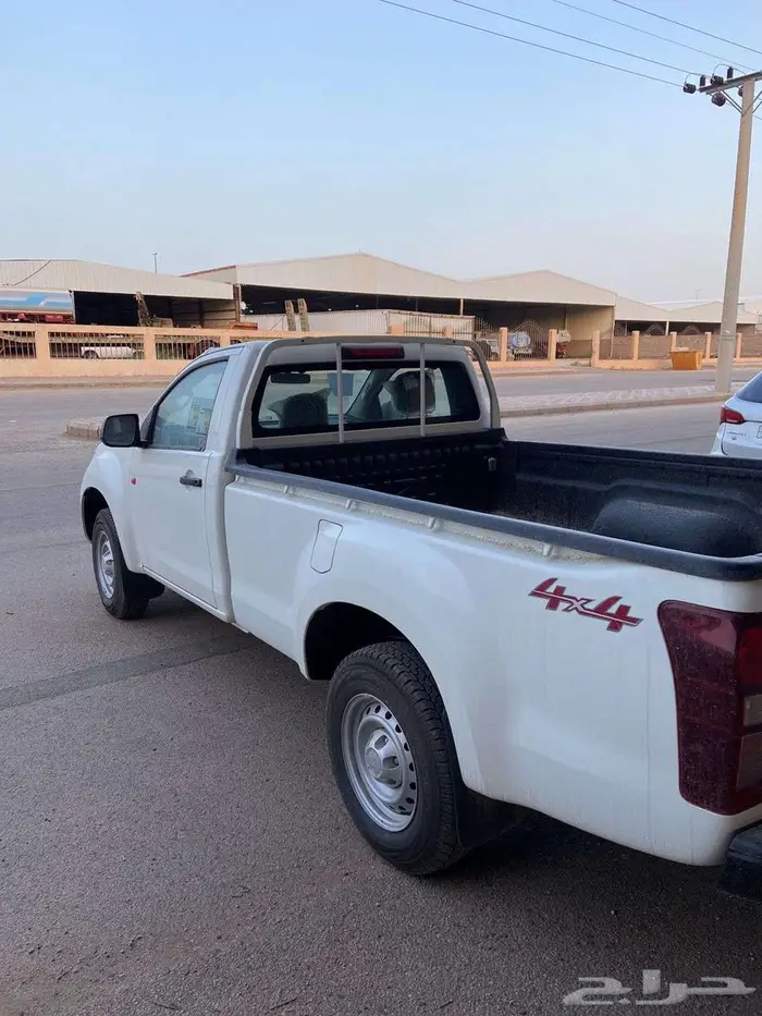 ايسوزو غماره ستاندر ديزل دبل قزاز عادي 2025 سعودي 2