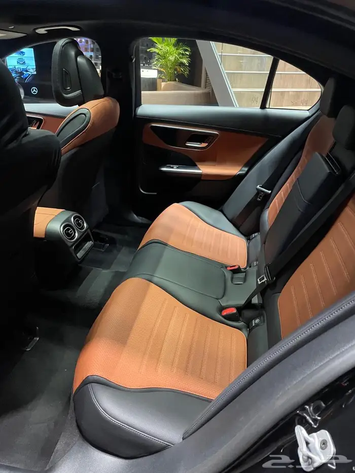 مرسيدس C200 AMG اصفار من الوكالة 7