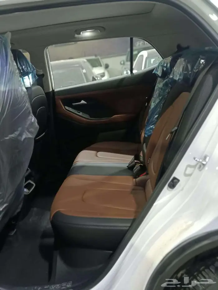 ب84525 ريال هيونداي كريتا كمفورت 2025 8