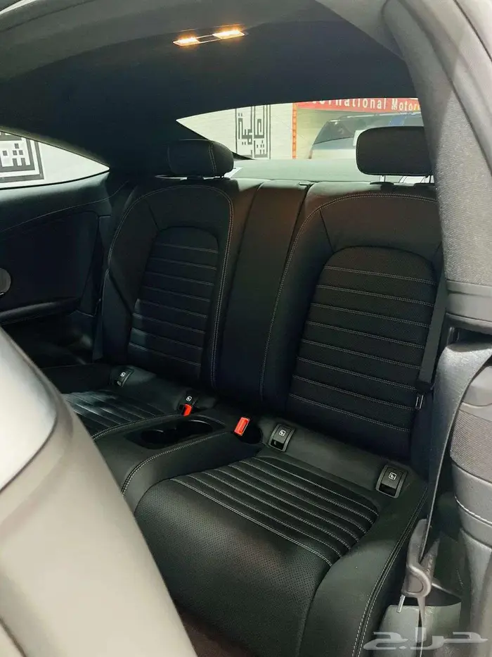 مرسيدس C180 كوبية 2022 13