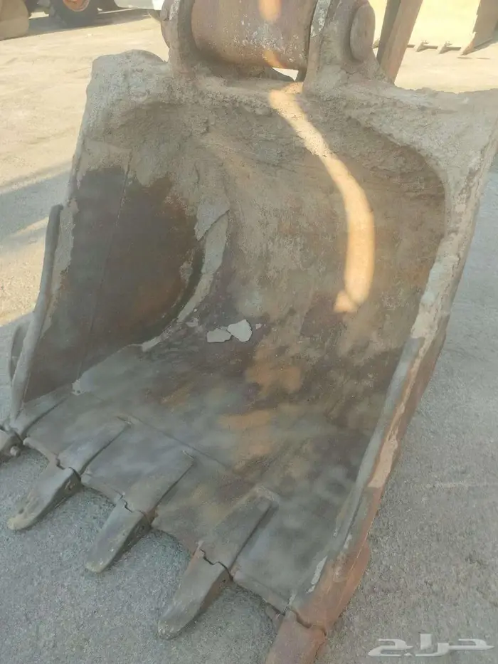 بوكلين حفار Hyundaiموديل Roblex220LC-9 Bللبيع 16
