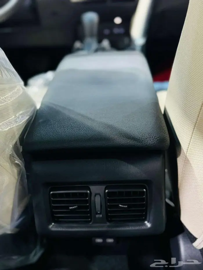 كامري استاندر طيس بريمي 2025 اللون اسود 17