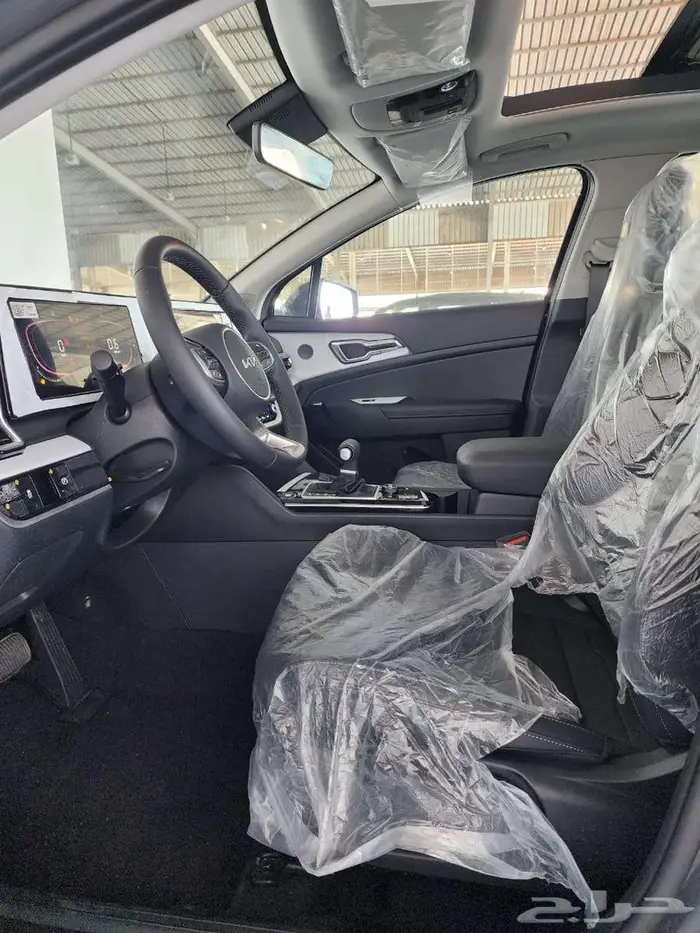 كيا سبورتاج 1.6 نص فل موديل 2025. 15