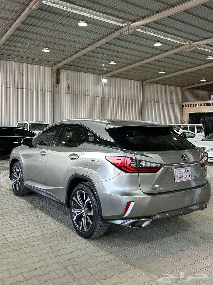 جيب لكزس 2018 RX350 فل أوبشن 3