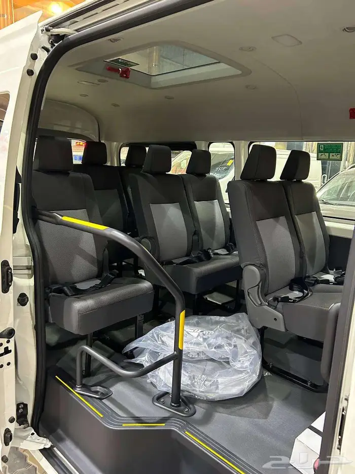 عرض خاص تويوتا هاي اس 13 راكب ديزل قير عادي موديل 2026 7