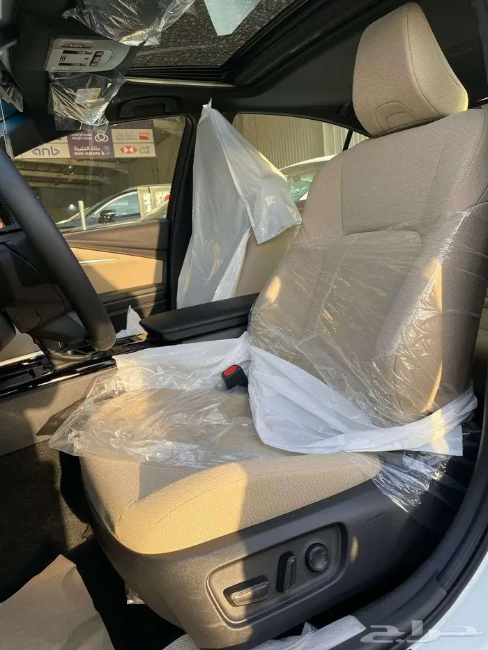 تويوتا كامري 2025 نص فل كاش استلام فوري اصفار صادر لوحات 8