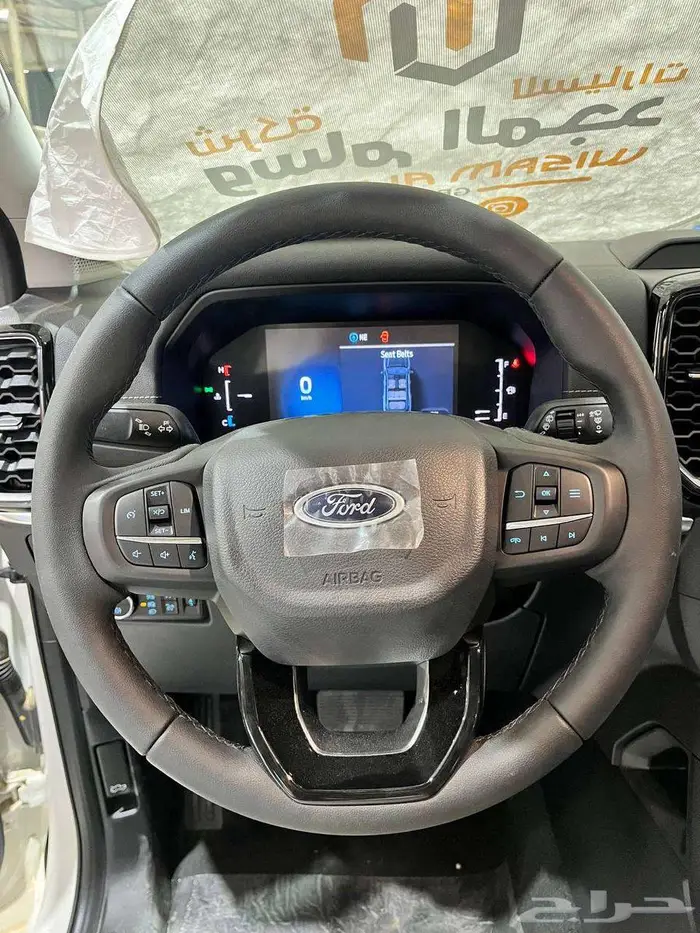 عرض خاص فورد ايفرست XLT نص فل موديل 2024 بطاقه جمركيه 11