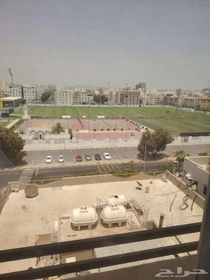 شقة جديده تمليك مكونه من 5 غرف بحي مشرفة 10