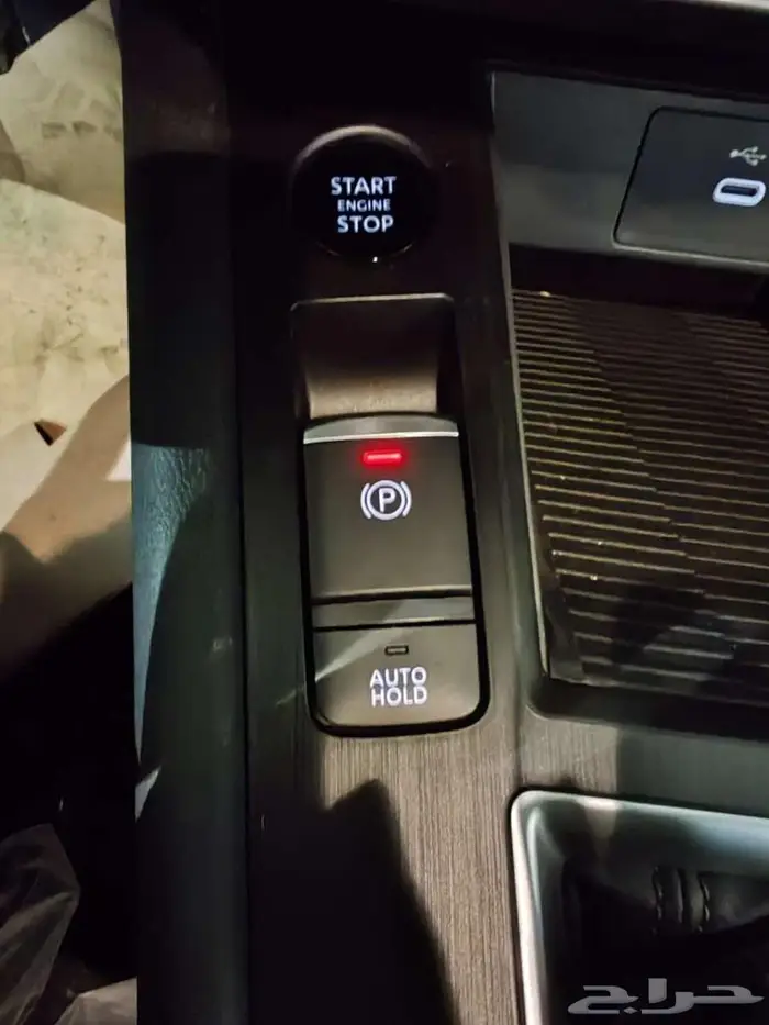 نيسان كيكس 2025 استاندرد 12