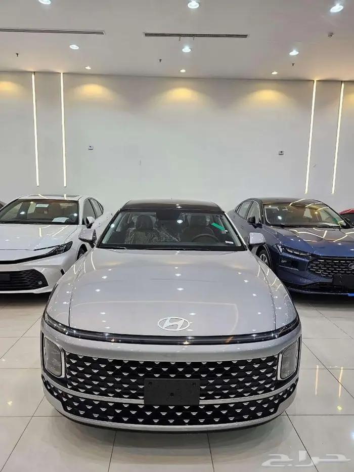 هونداى ازيرا 2025 اصفار ناغى 1