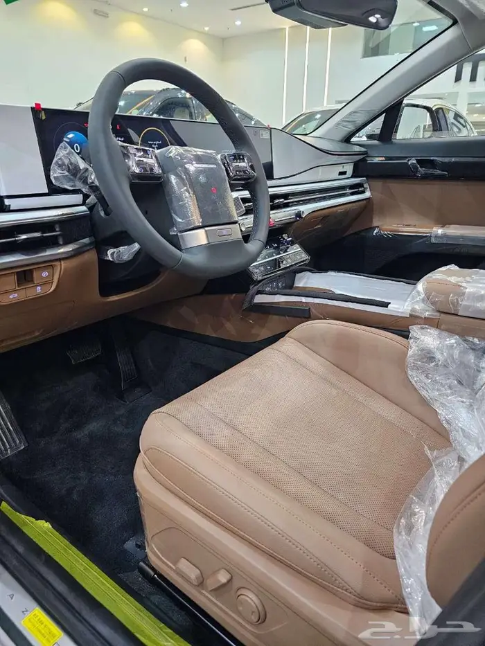 هونداى ازيرا 2025 اصفار ناغى 11