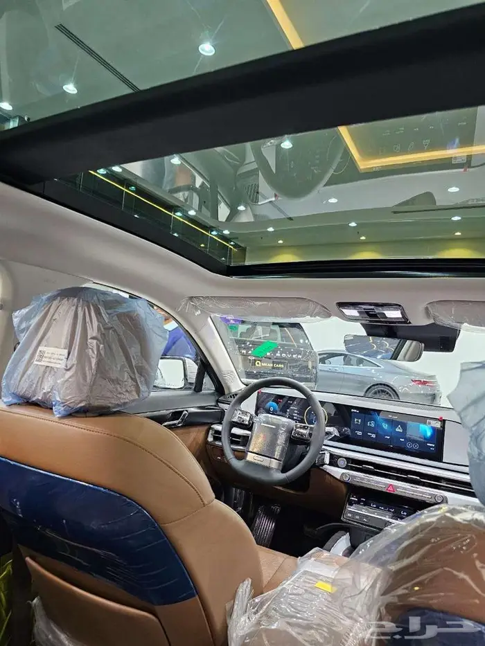 هونداى ازيرا 2025 اصفار ناغى 12