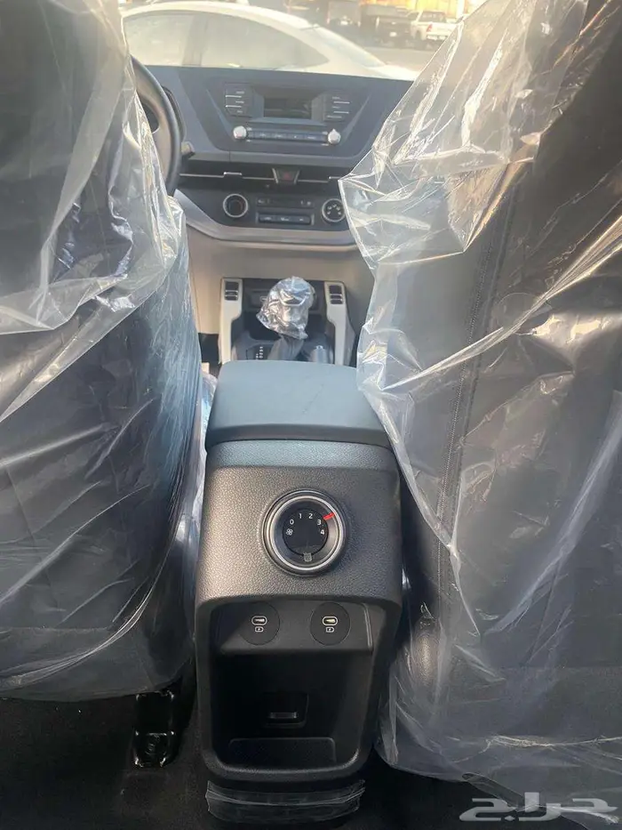 كيا كارينز نص فل 25 باقل وافضل الاسعار 12