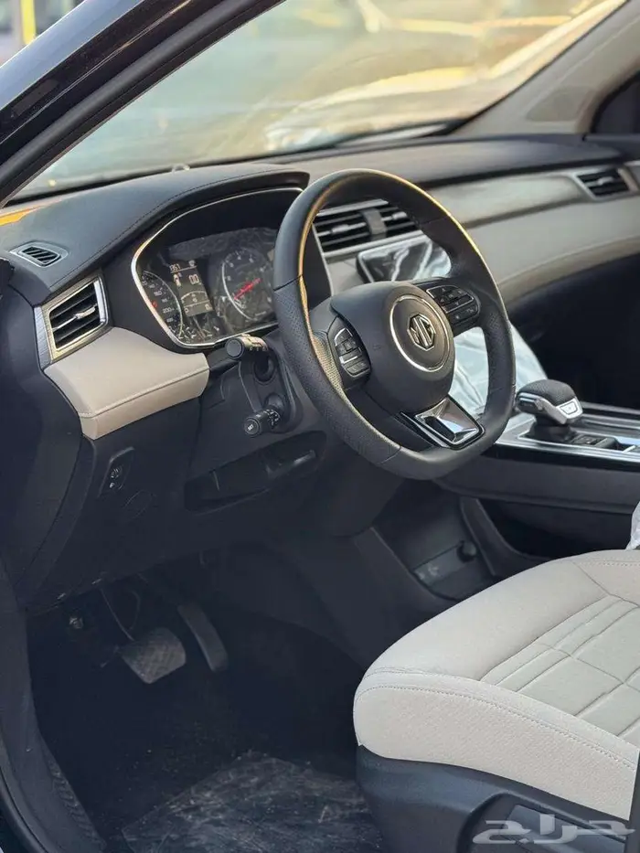 ام جي RX5 كمفورت 2024 3