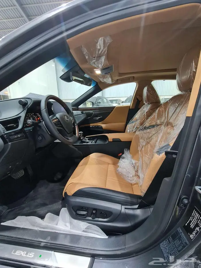 لكزس ES 350 dd فل كامل 2025 السعر 264900 10