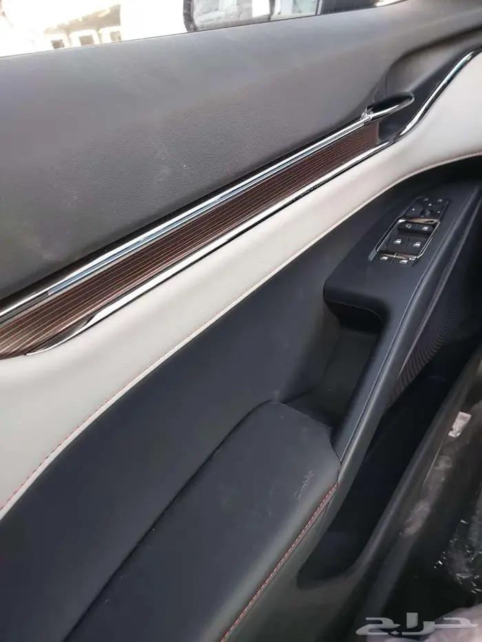 فورد تورس تيتانيوم 2026 2