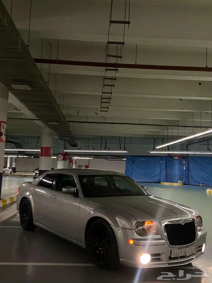 كرايسلر SRT 2010 6.1 1