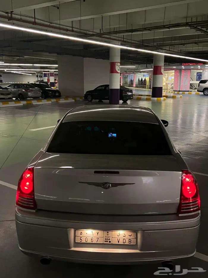 كرايسلر SRT 2010 6.1 4