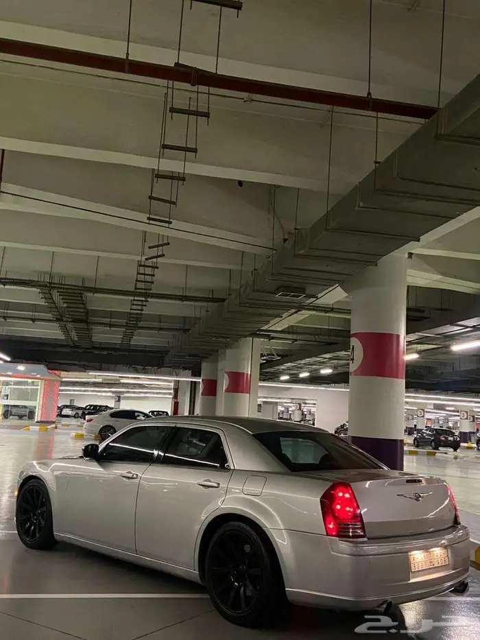 كرايسلر SRT 2010 6.1 3