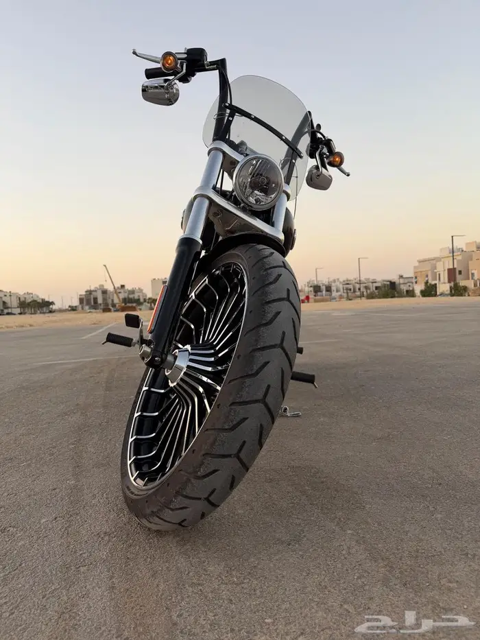 هارلي Breakout بريك اوت 2017 نظيف وممشى قليل 7