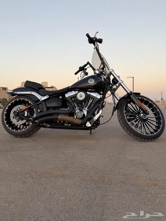 هارلي Breakout بريك اوت 2017 نظيف وممشى قليل 8