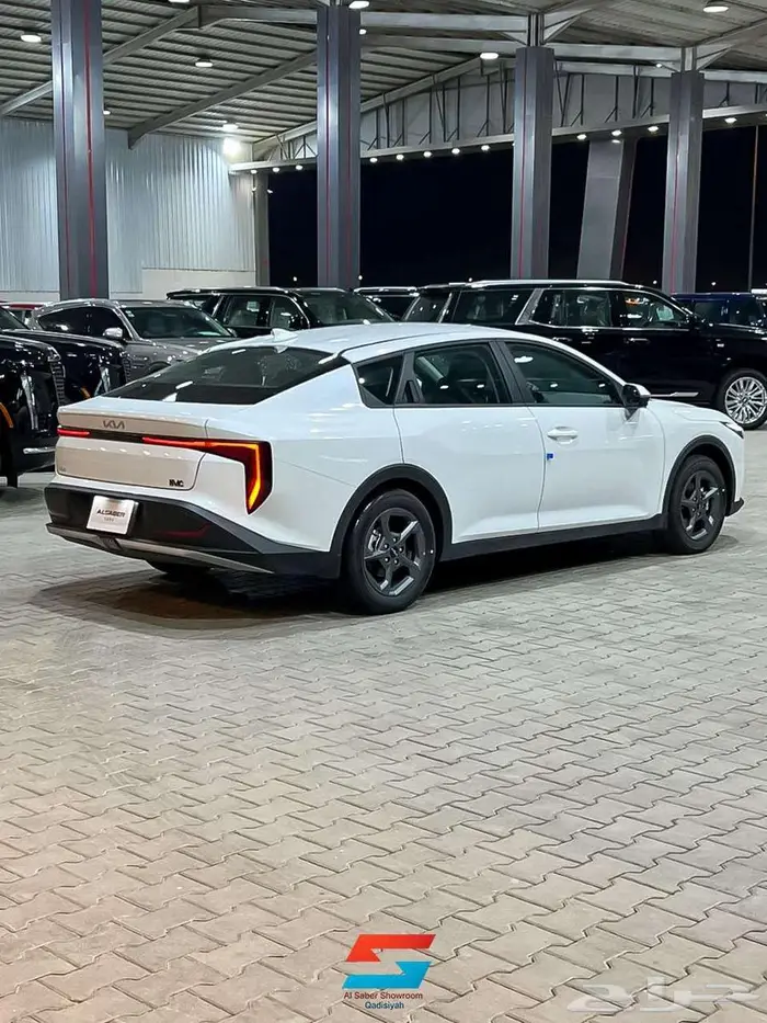 كيا __K4 4