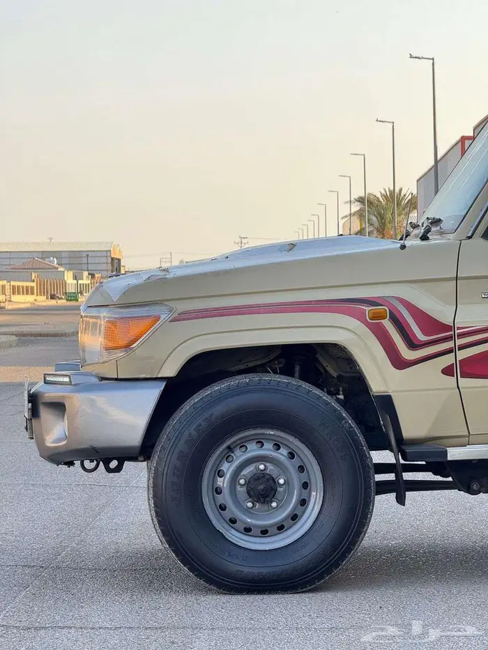 تويوتا شاص 2013 فل كامل 3