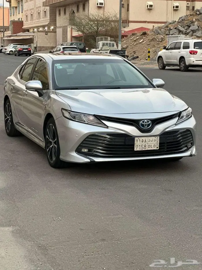 كامرى هايبرد 2020 2