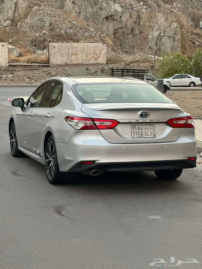 كامرى هايبرد 2020 4